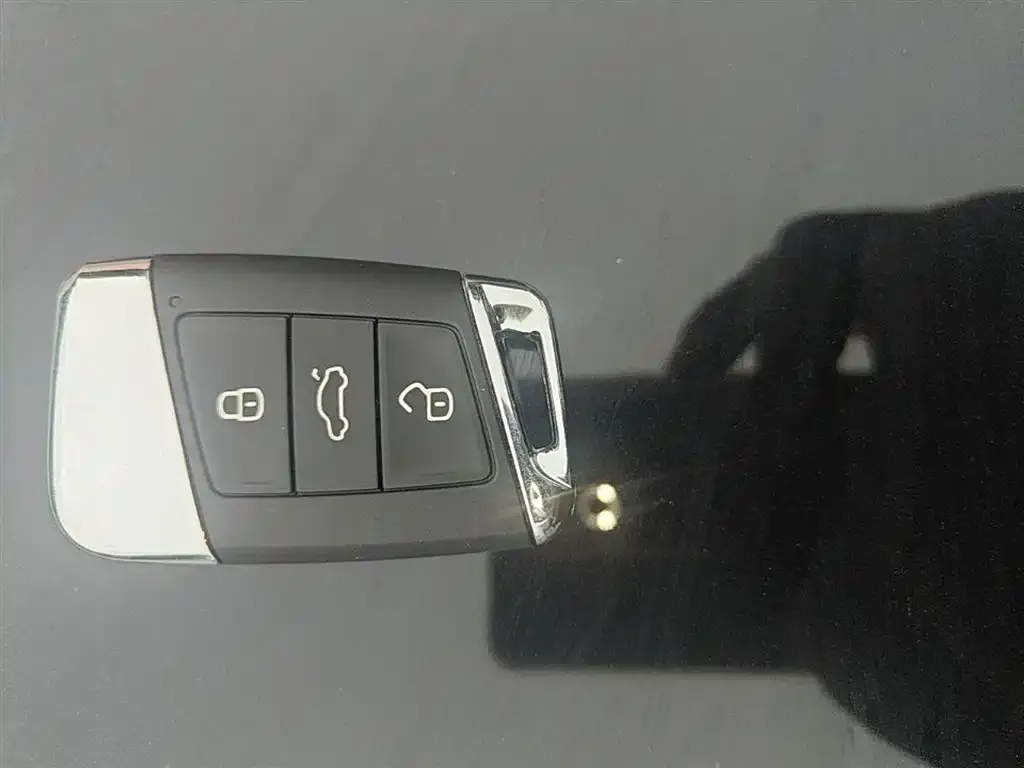 Volkswagen Passat — фото 2
