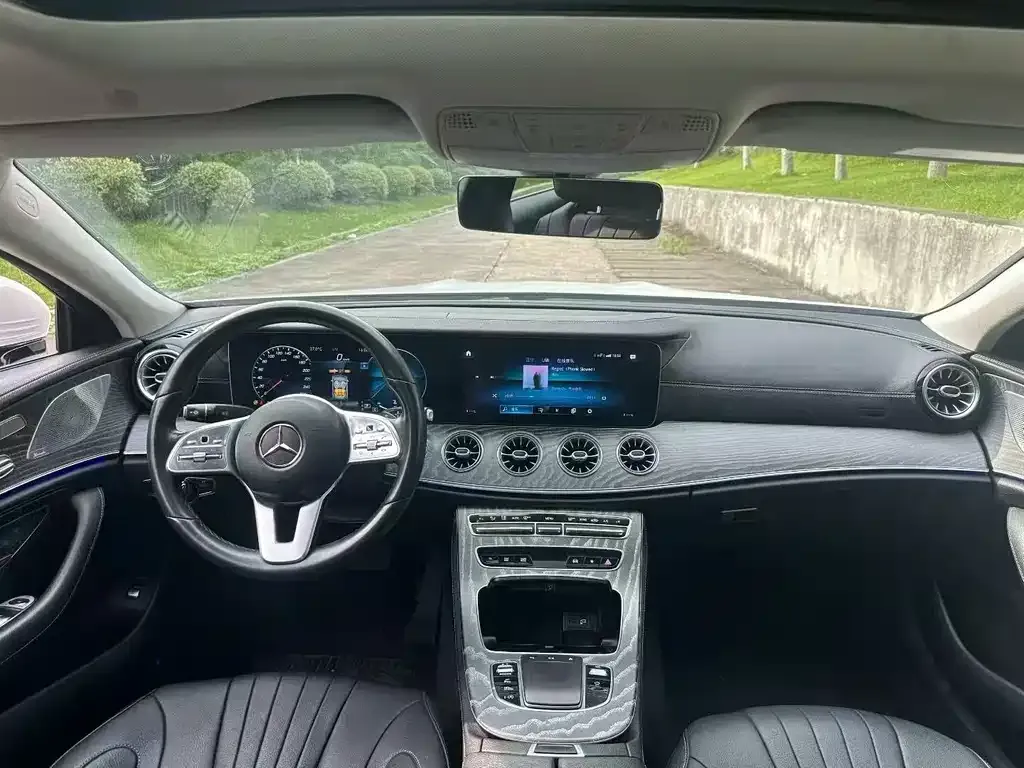 Mercedes-Benz CLS — фото 3