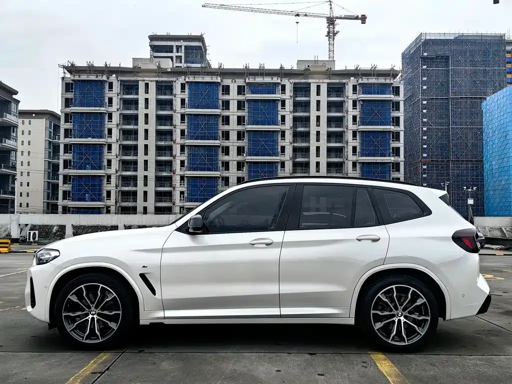 BMW X3 — фото 3