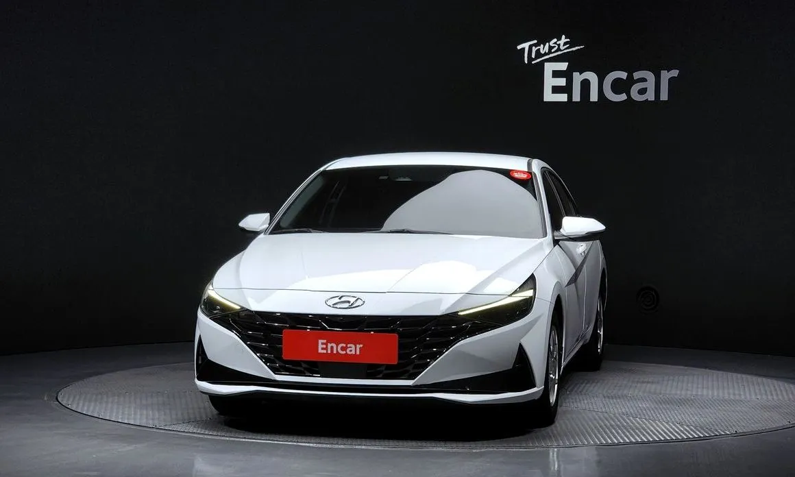 Hyundai AVANTE — фото 3