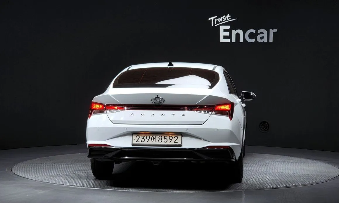 Hyundai AVANTE — фото 7