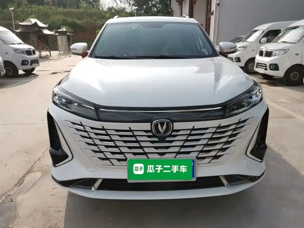 Changan CS75PLUS — фото 2