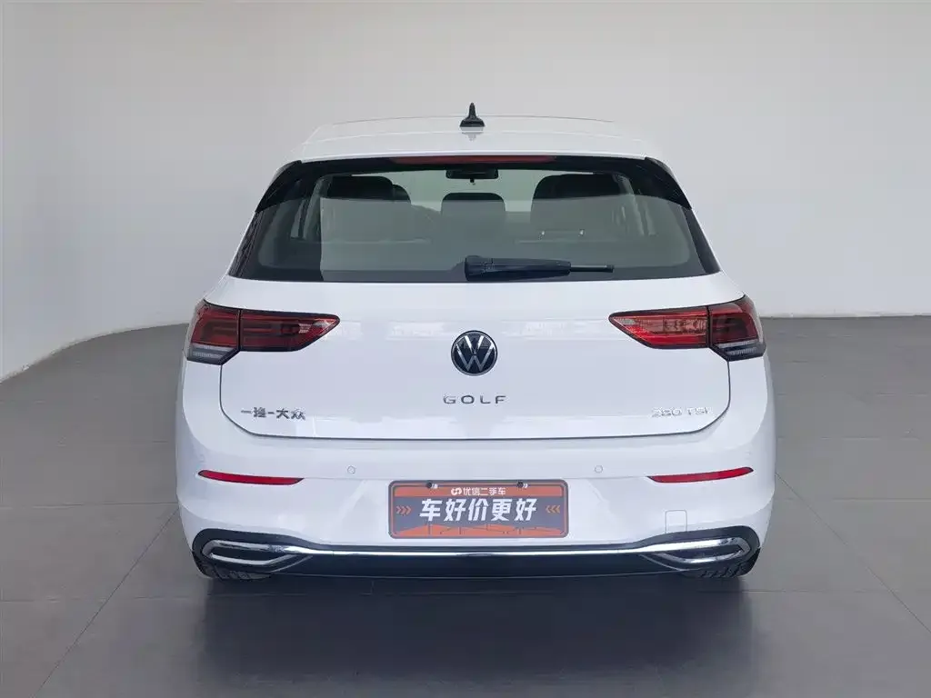 Volkswagen Golf — фото 5