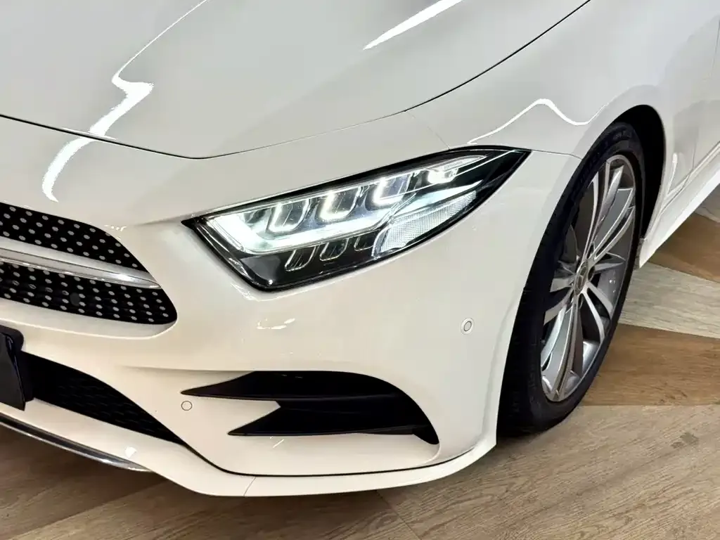 Mercedes-Benz CLS — фото 4