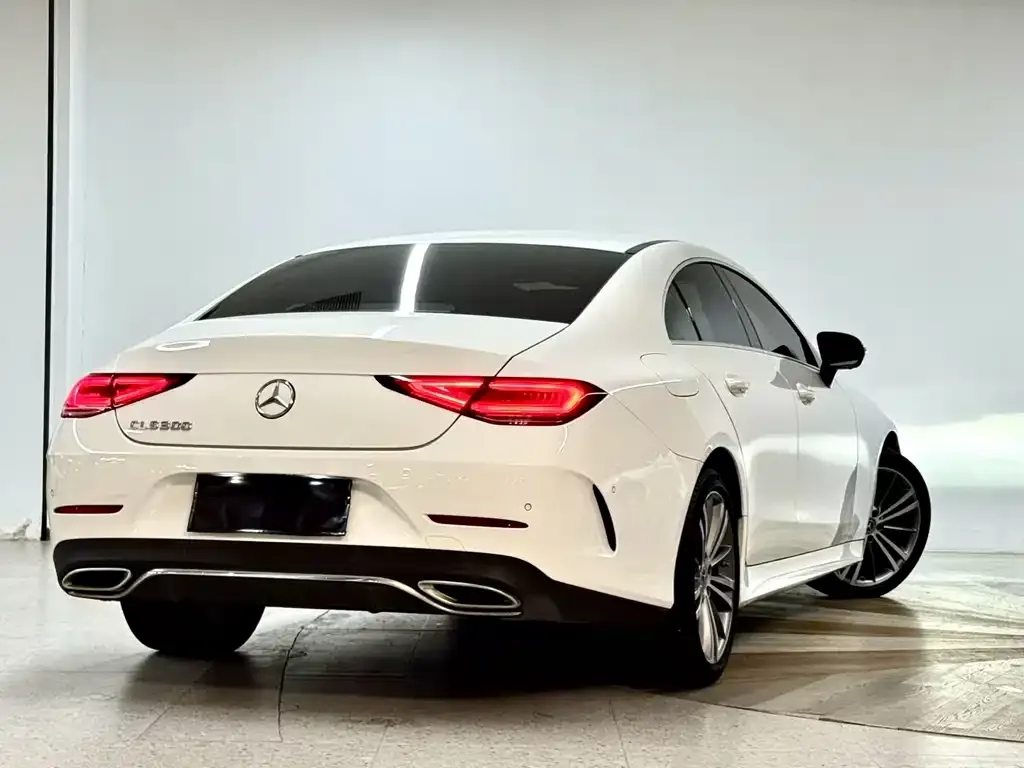 Mercedes-Benz CLS — фото 3