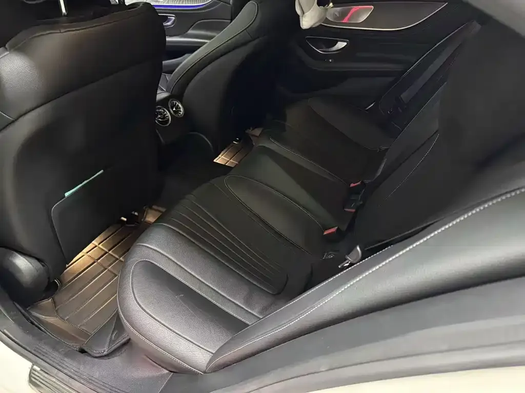 Mercedes-Benz CLS — фото 6