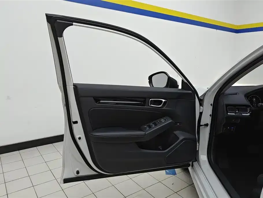 Honda Civic — фото 5