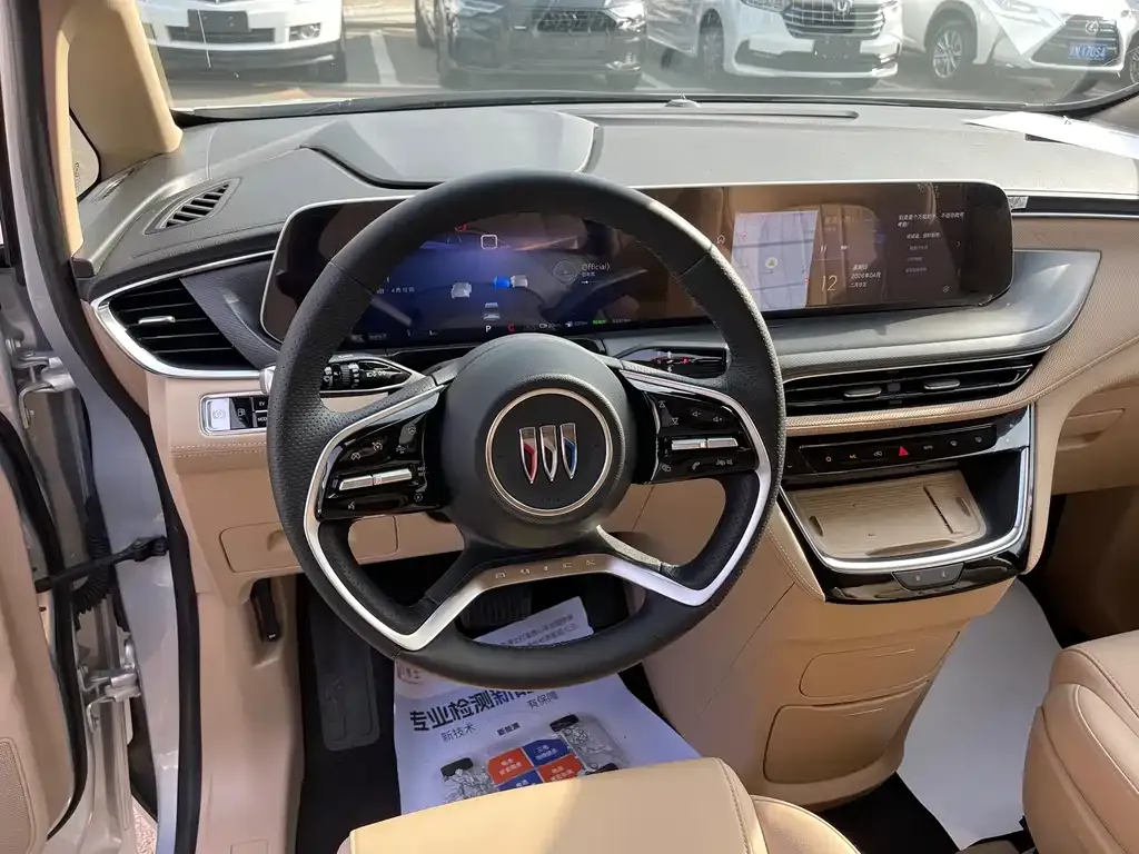 Buick GL8 Hybrid — фото 6