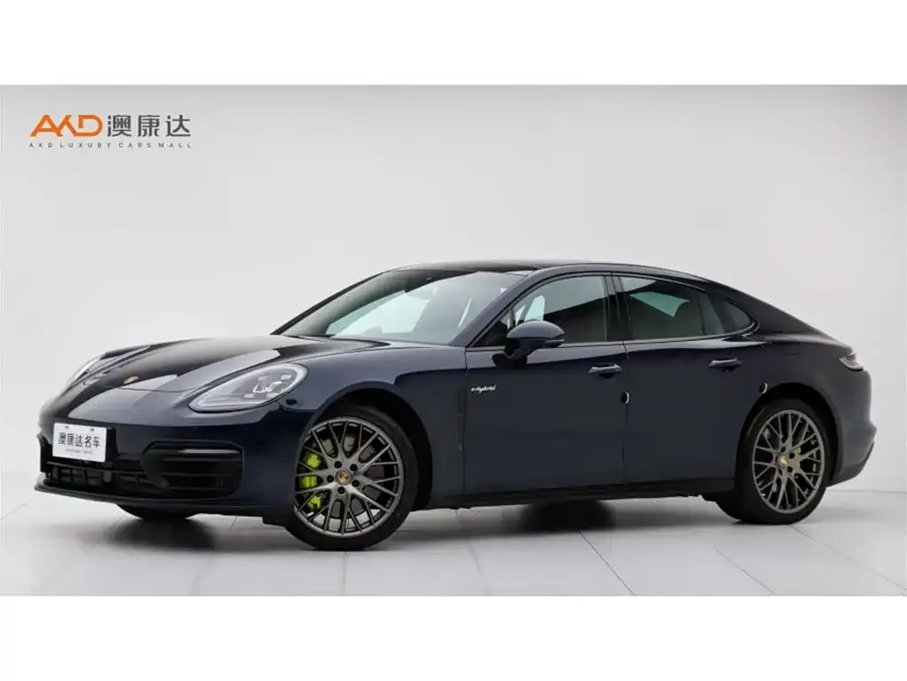 Porsche Panamera Hybrid — фото 1