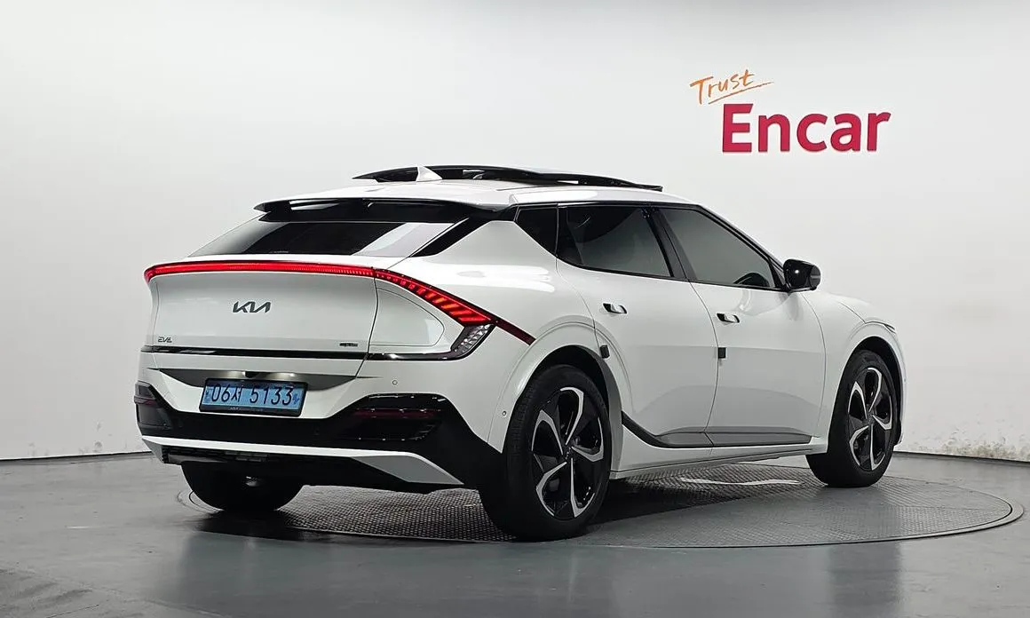 Kia EV6 — фото 3