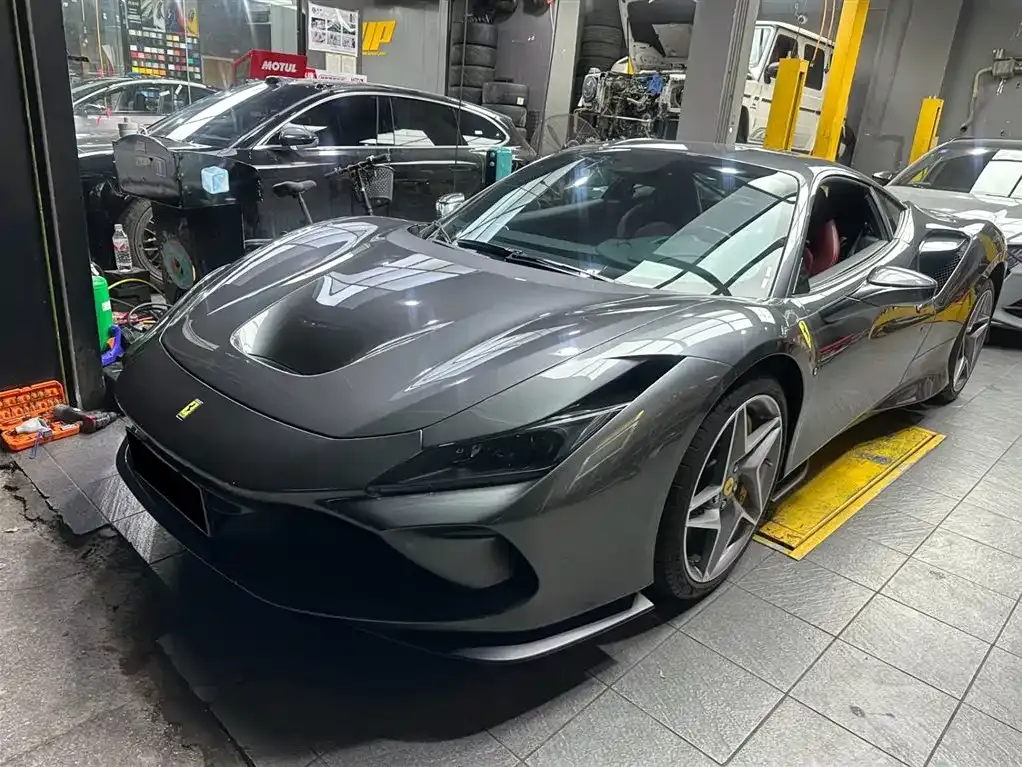 Ferrari F8 — фото 1