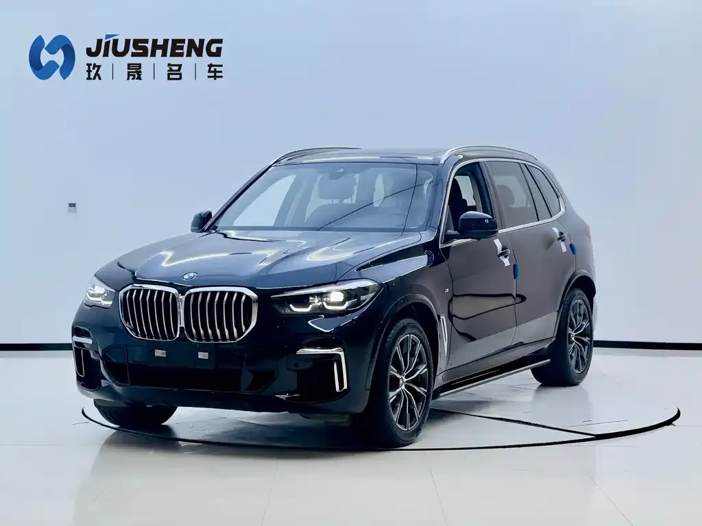 BMW X5 — фото 1
