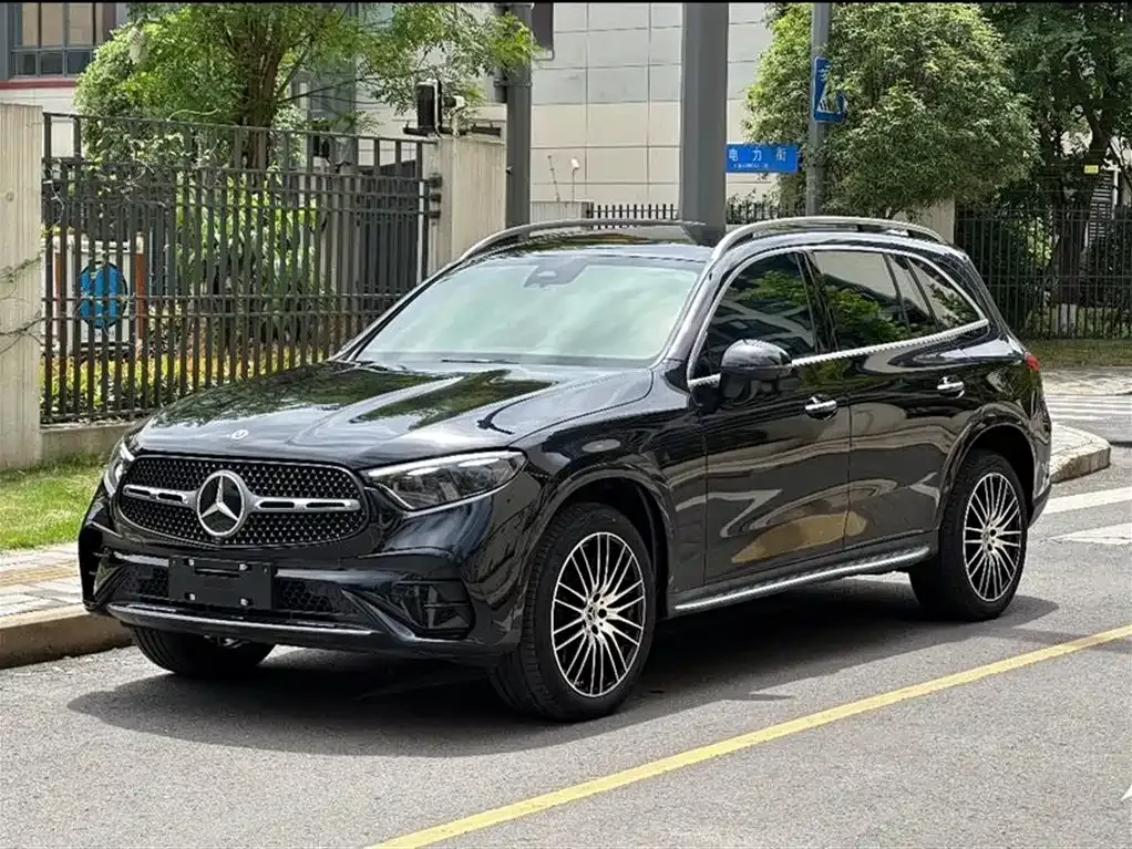 Mercedes-Benz GLC — фото 1