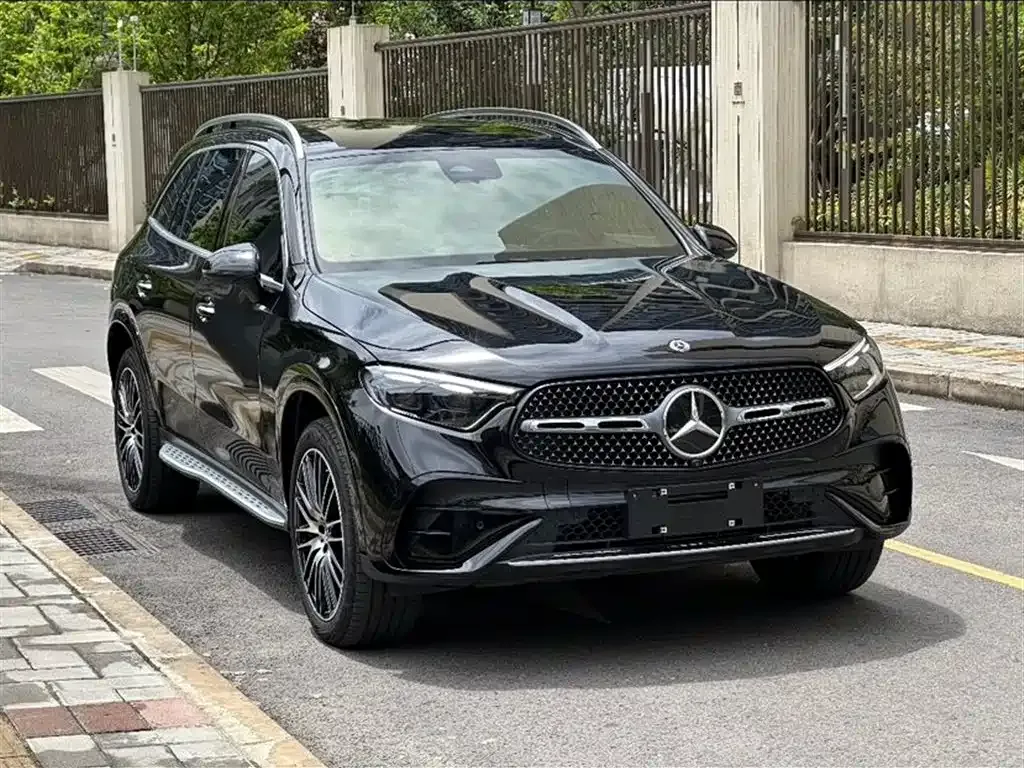 Mercedes-Benz GLC — фото 6