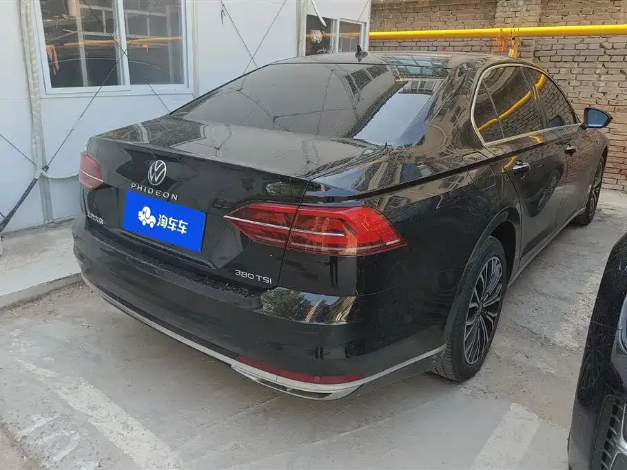 Volkswagen Phideon — фото 9