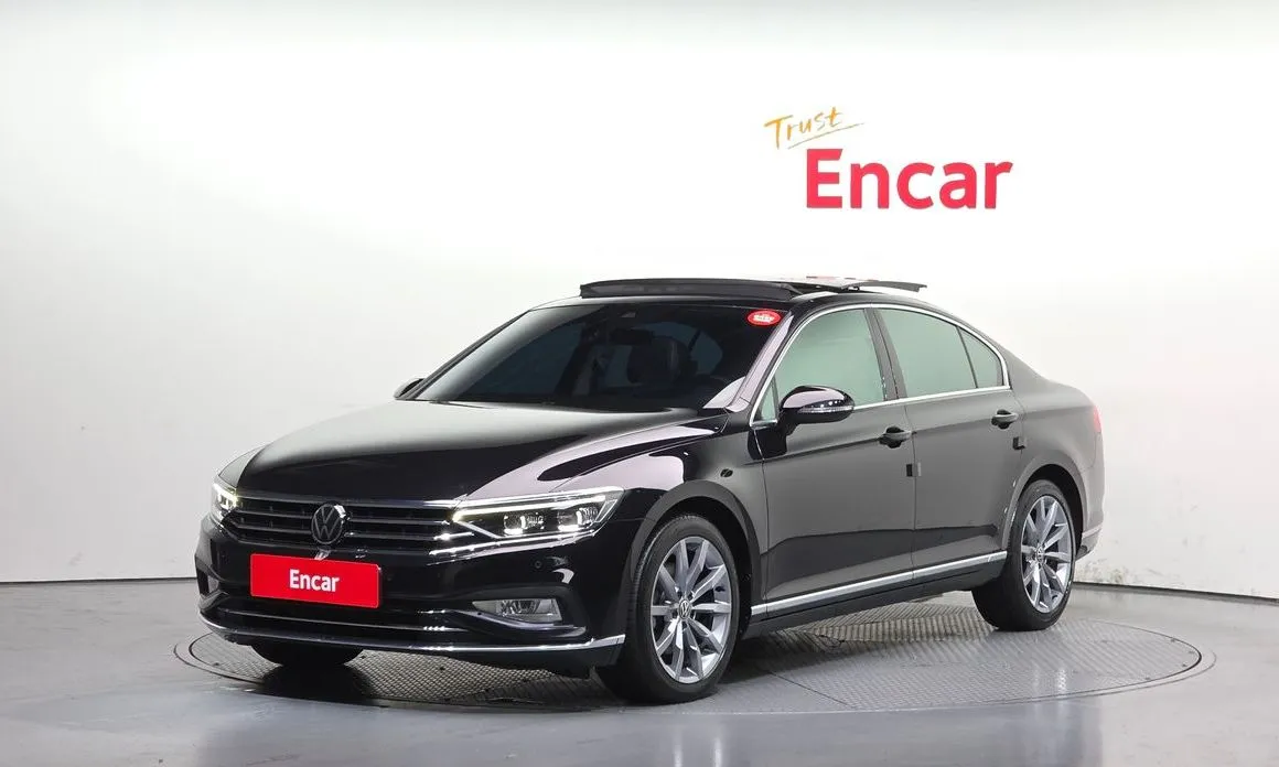 Volkswagen Passat — фото 1