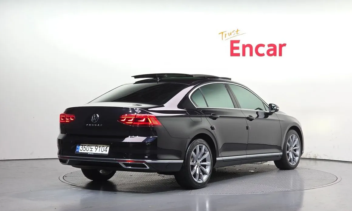 Volkswagen Passat — фото 5