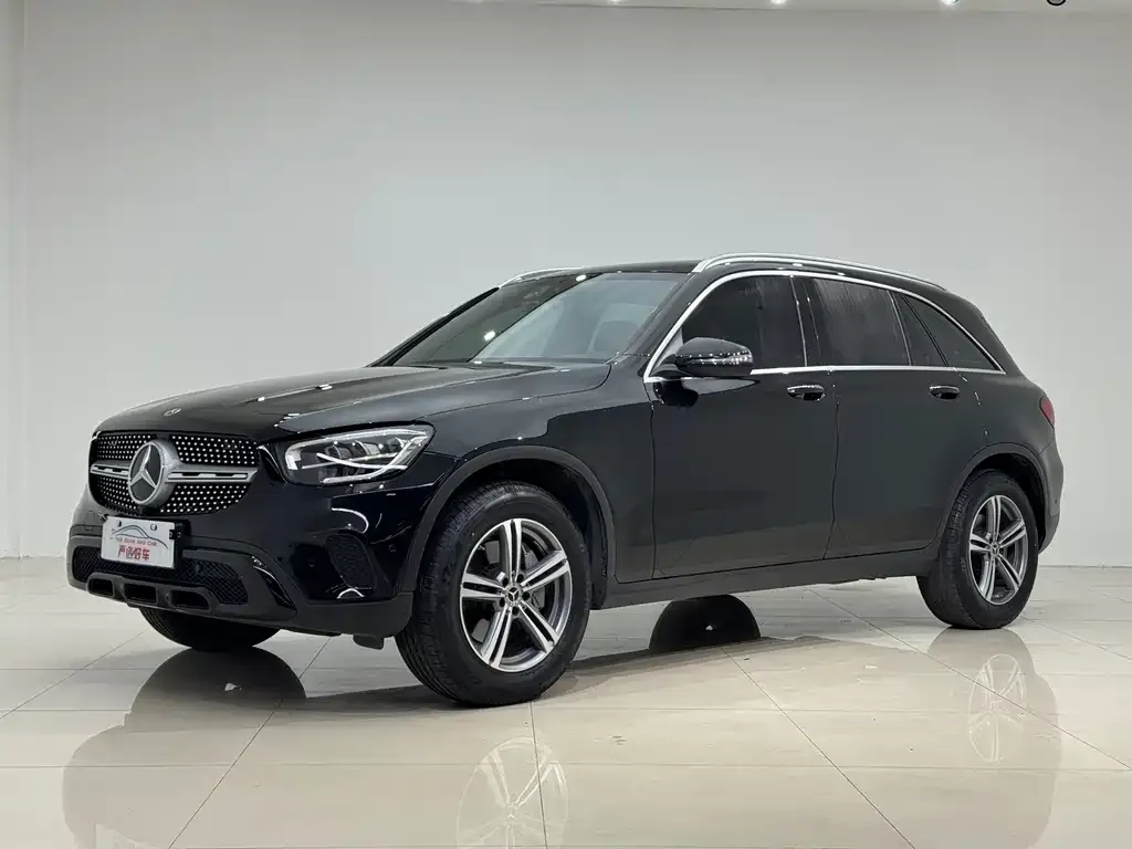 Mercedes-Benz GLC — фото 1
