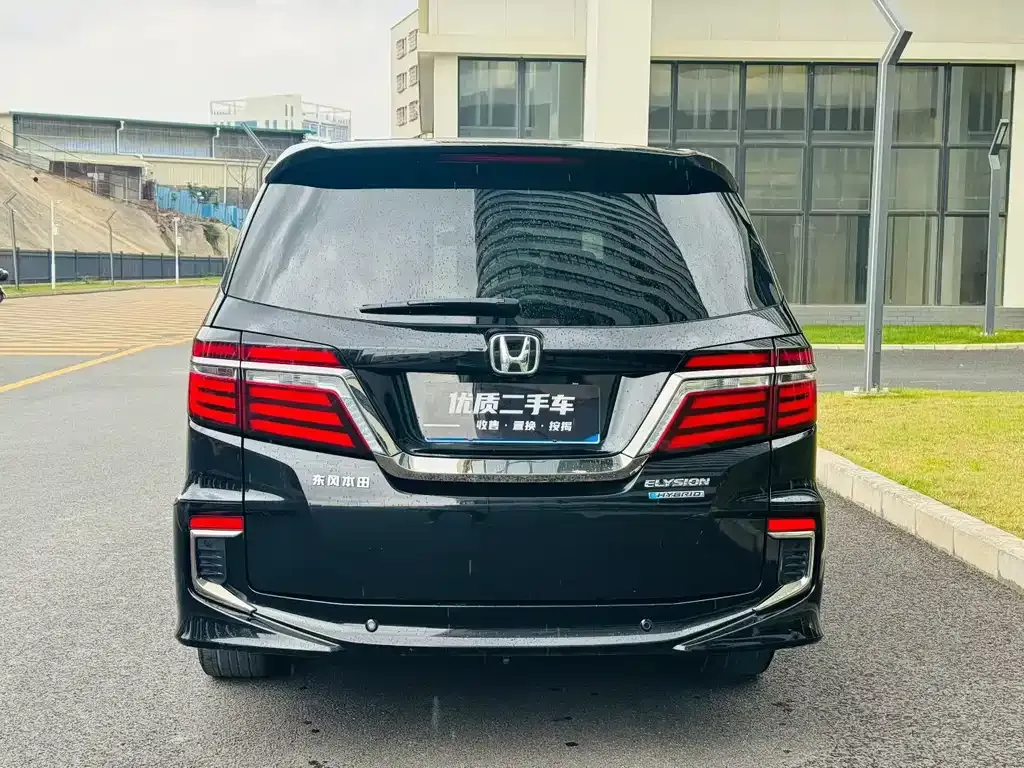 Honda Elysion — фото 9