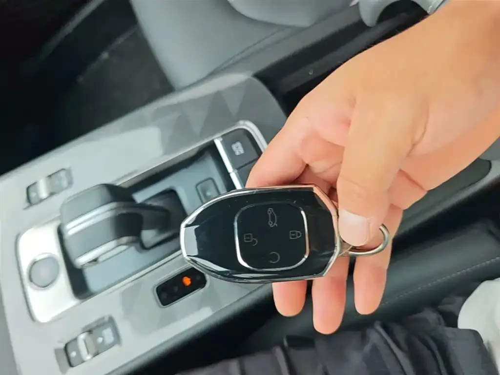 GAC Motor Shadow Leopard — фото 2