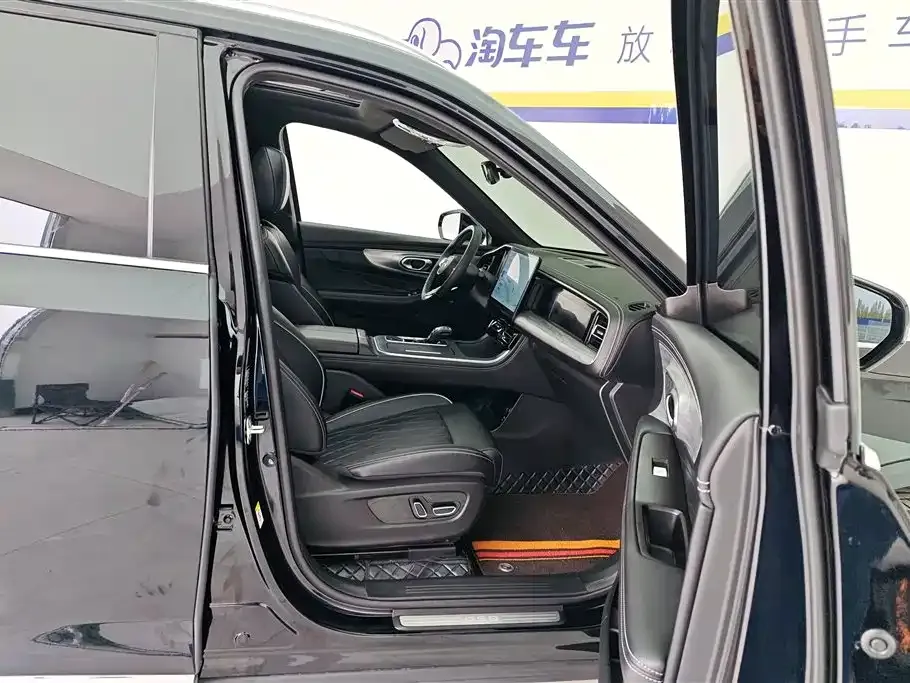 GAC Motor Trumpchi GS8 — фото 10