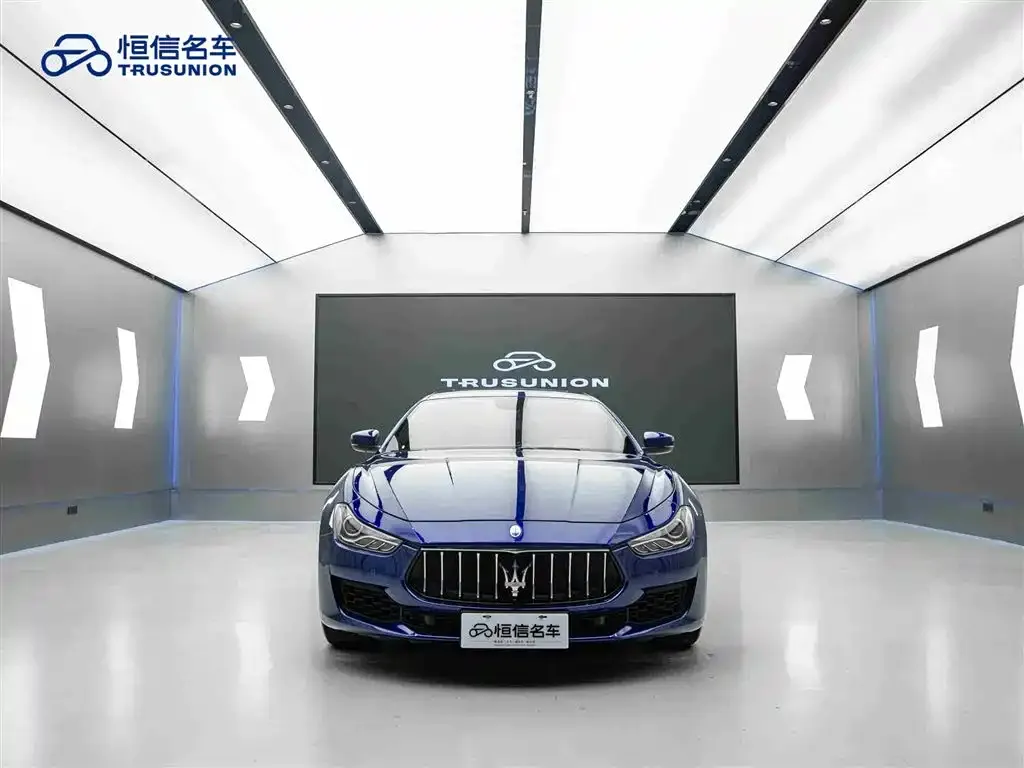 Maserati Ghibli — фото 10