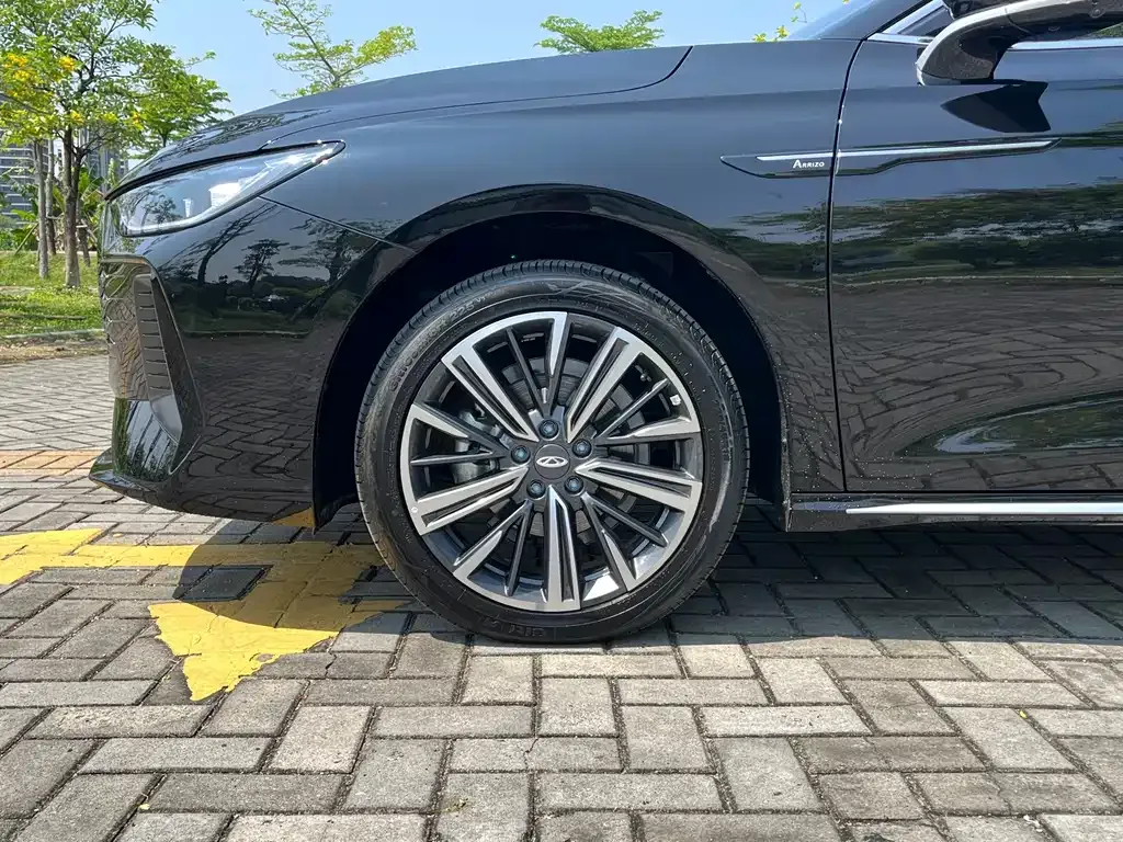 Chery Arrizo 8 PRO — фото 7