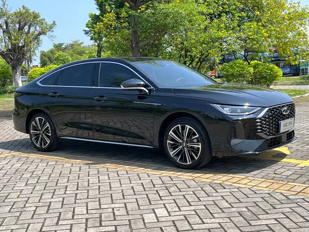 Chery Arrizo 8 PRO — фото 4