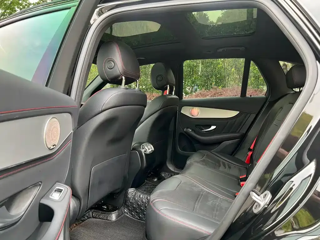 Mercedes-Benz GLC AMG — фото 2