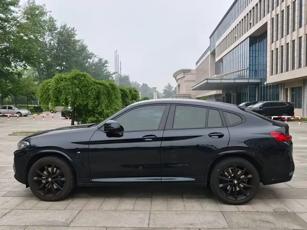 BMW X4 — фото 2