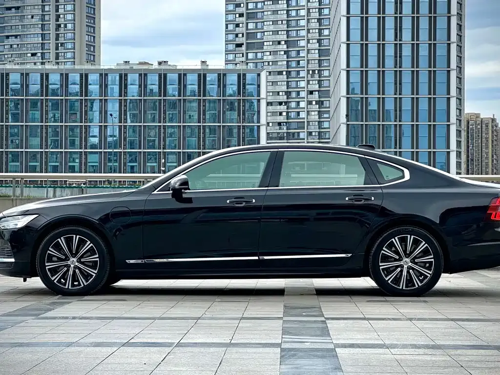 Volvo S90 PHEV — фото 3
