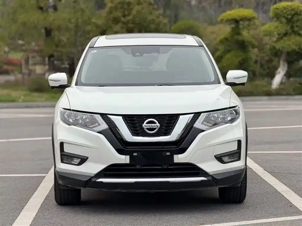 Nissan X-Trail — фото 5