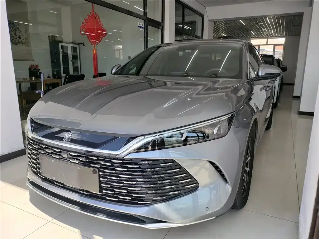 BYD Qin L — фото 1