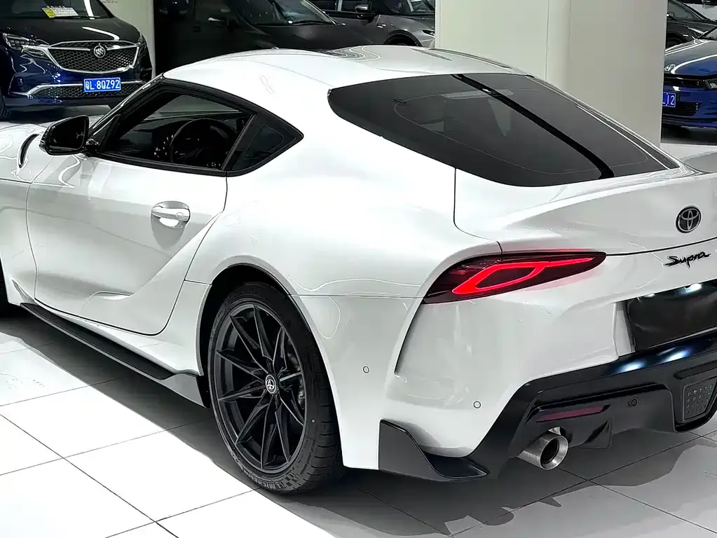 Toyota Supra — фото 4