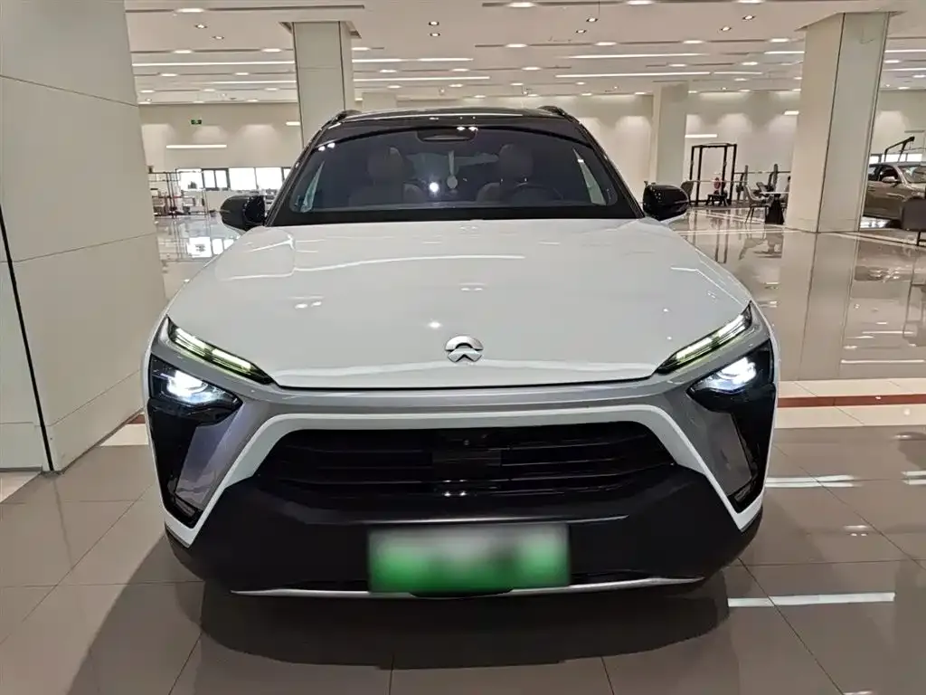 NIO ES8 — фото 3