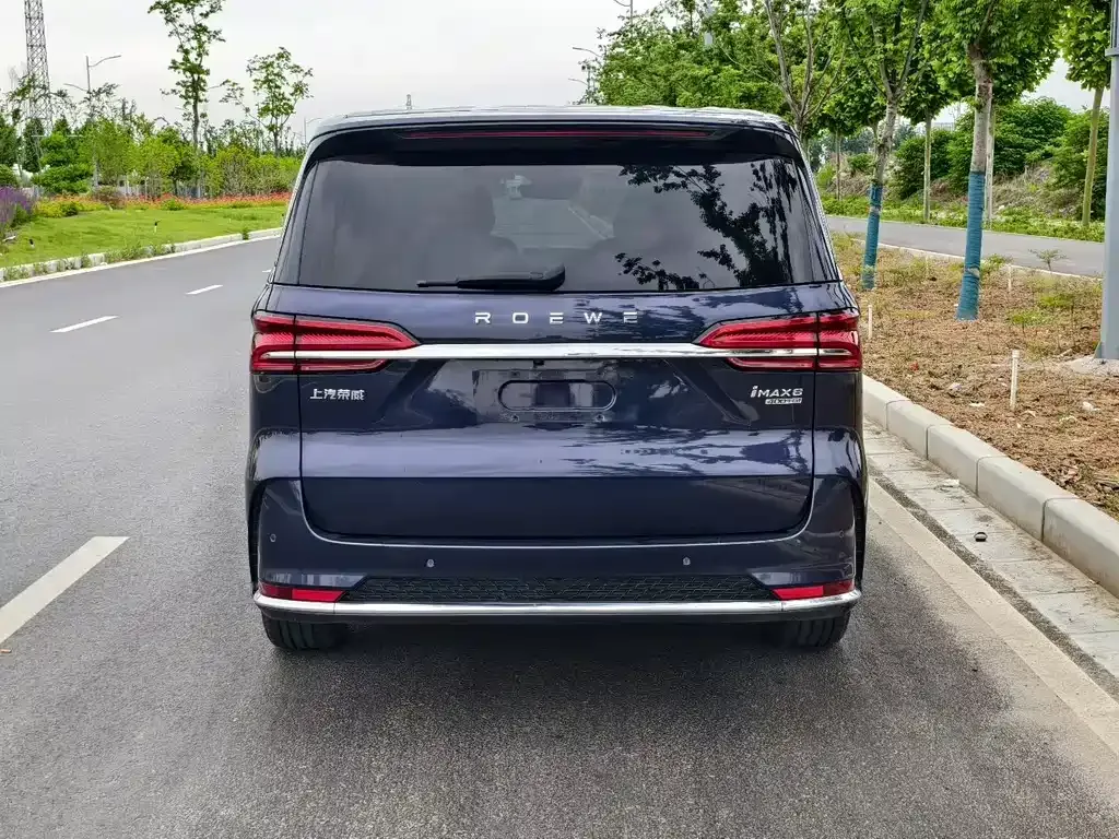 Roewe iMAX8 — фото 9
