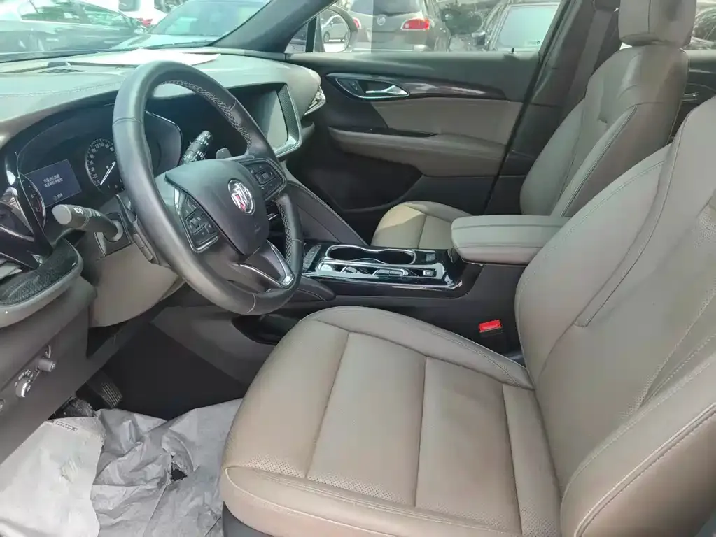 Buick Envision Plus — фото 8