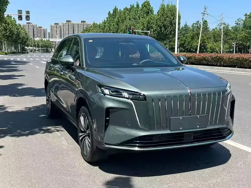 Hongqi HS6 PHEV — фото 5
