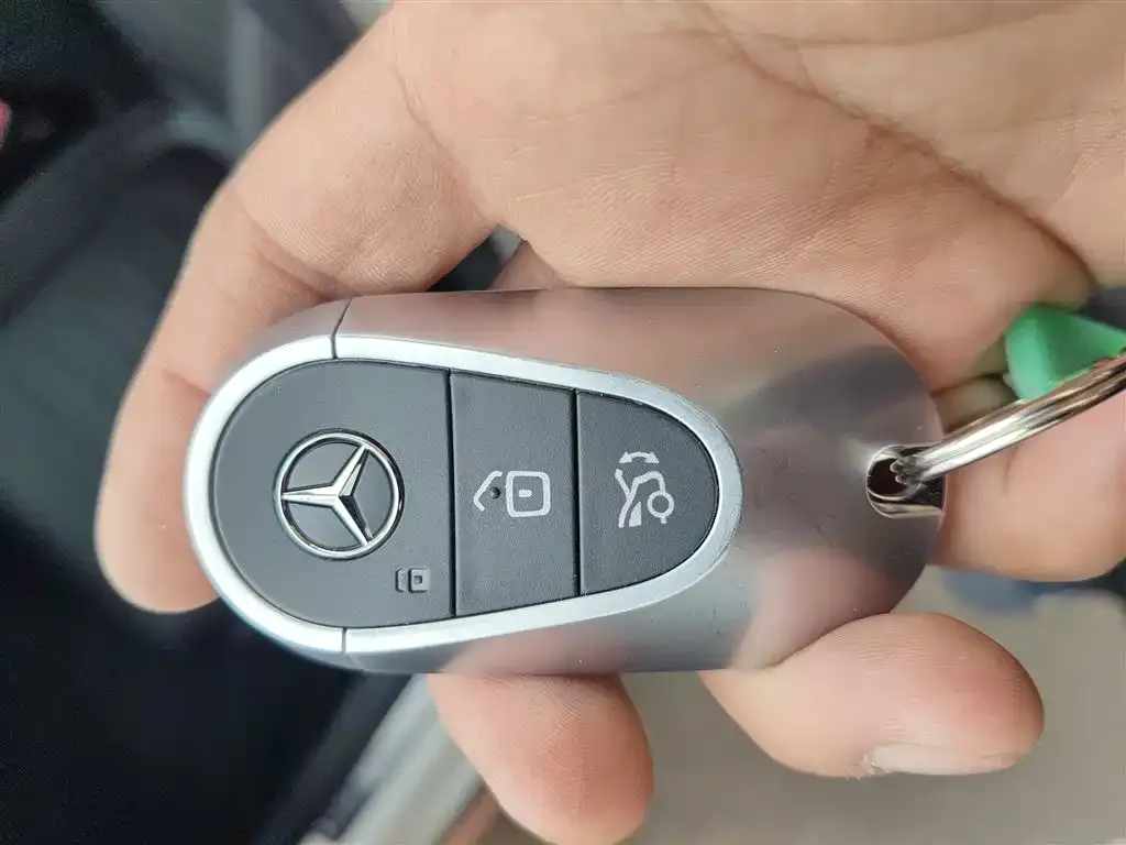 Mercedes-Benz C-Class New Energy — фото 6
