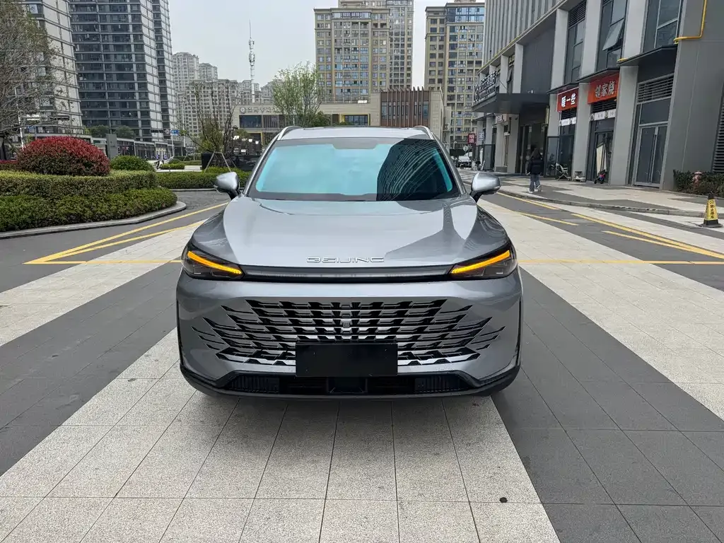 BAIC X7 — фото 7