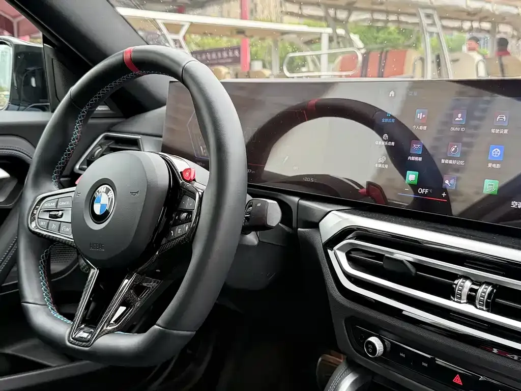 BMW M240i — фото 8