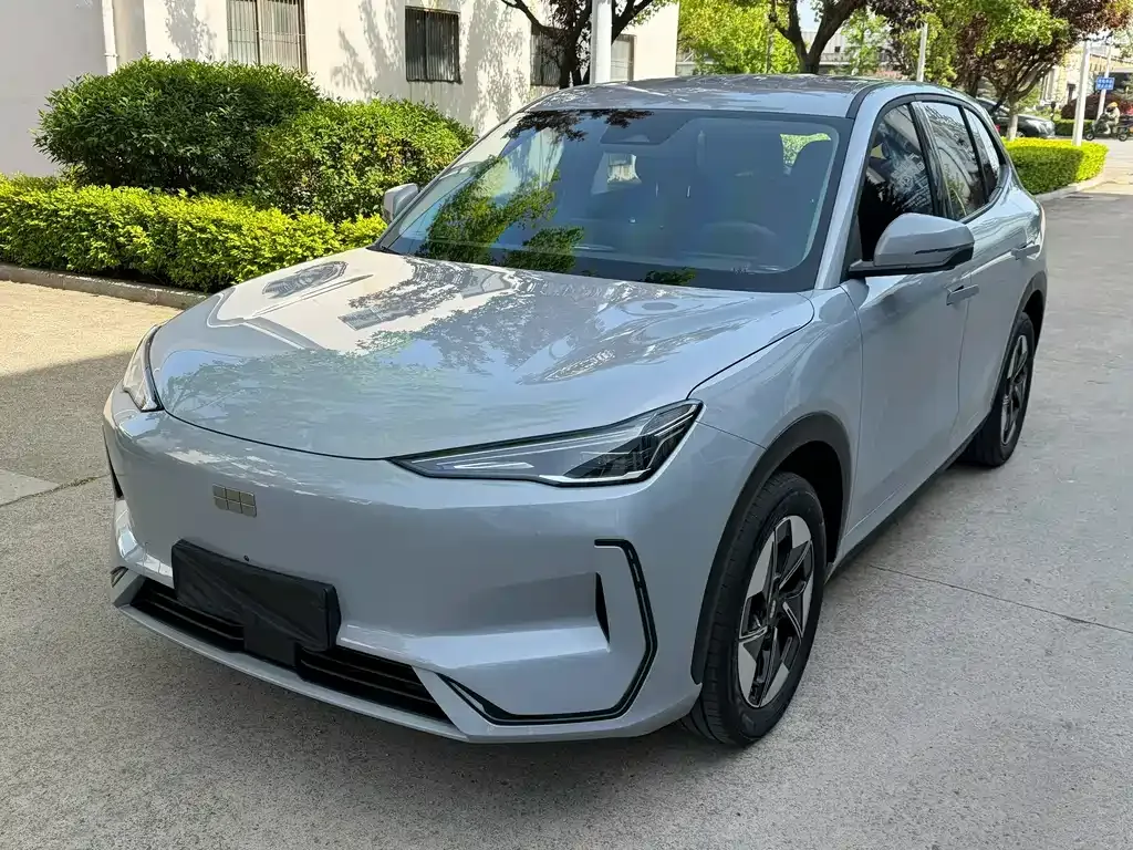Geely Galaxy E5 — фото 1