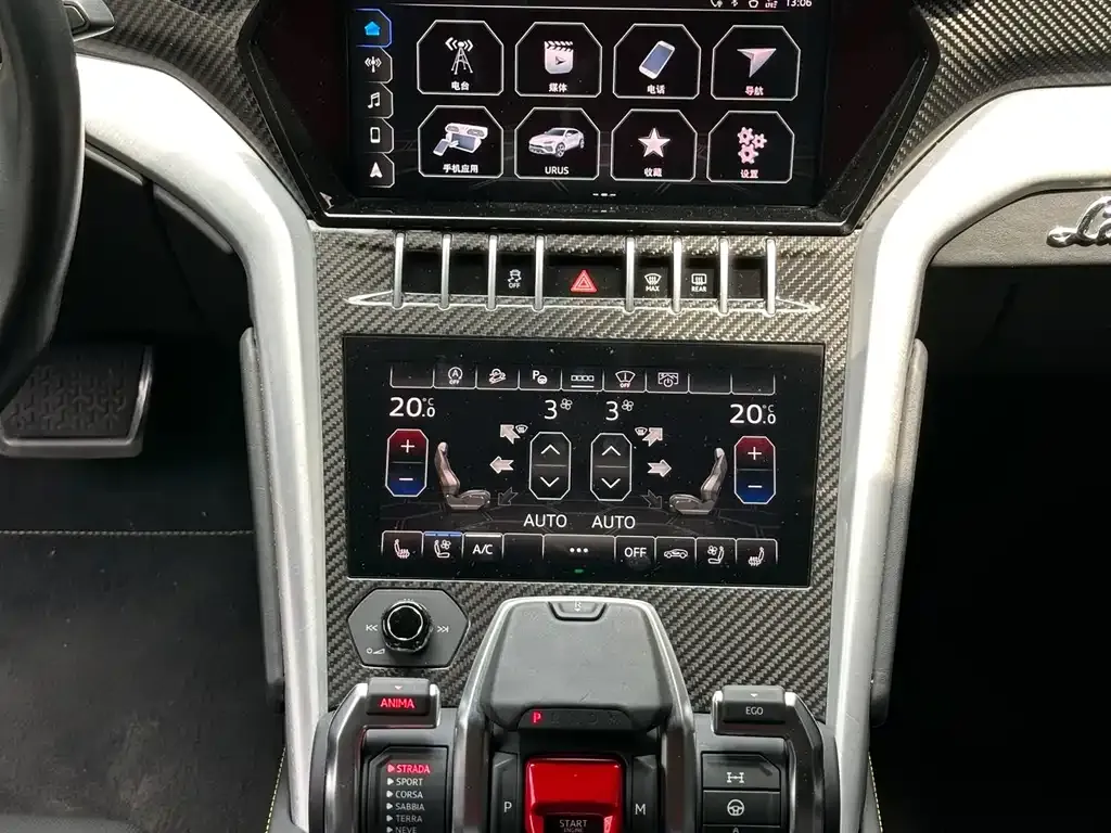 Lamborghini Urus — фото 6