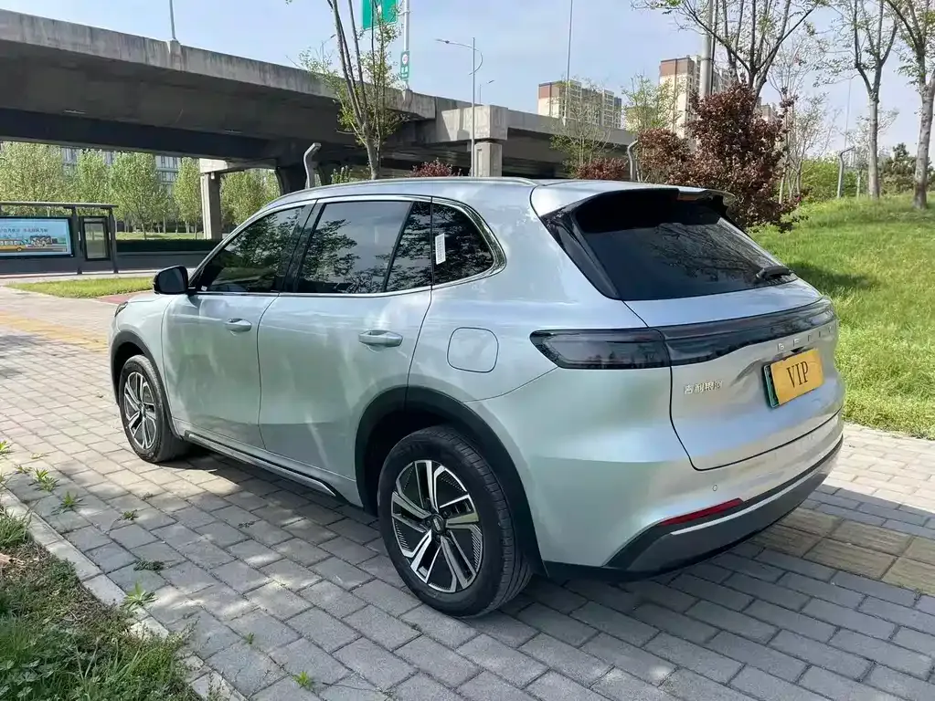 Geely Galaxy Xingjian 7 — фото 8