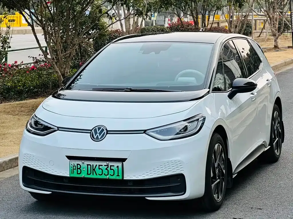 Volkswagen ID.3 — фото 1