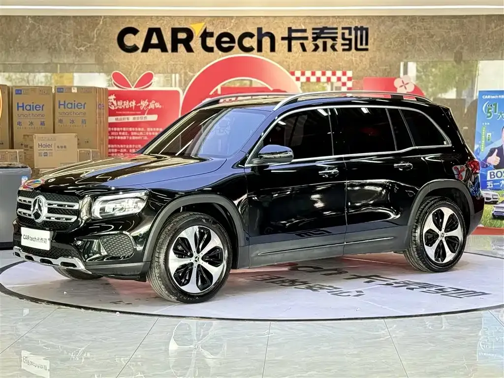 Mercedes-Benz GLB — фото 10