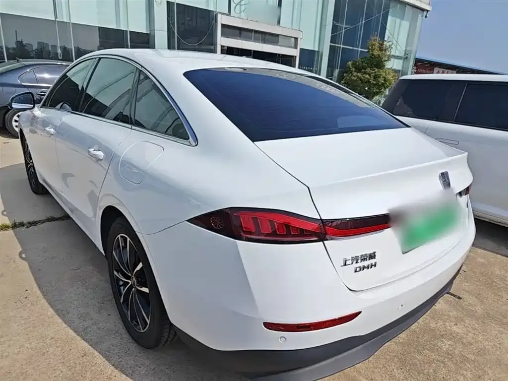 Roewe D7 — фото 5
