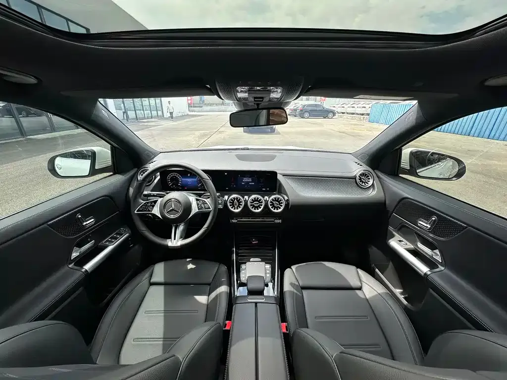 Mercedes-Benz GLA — фото 2