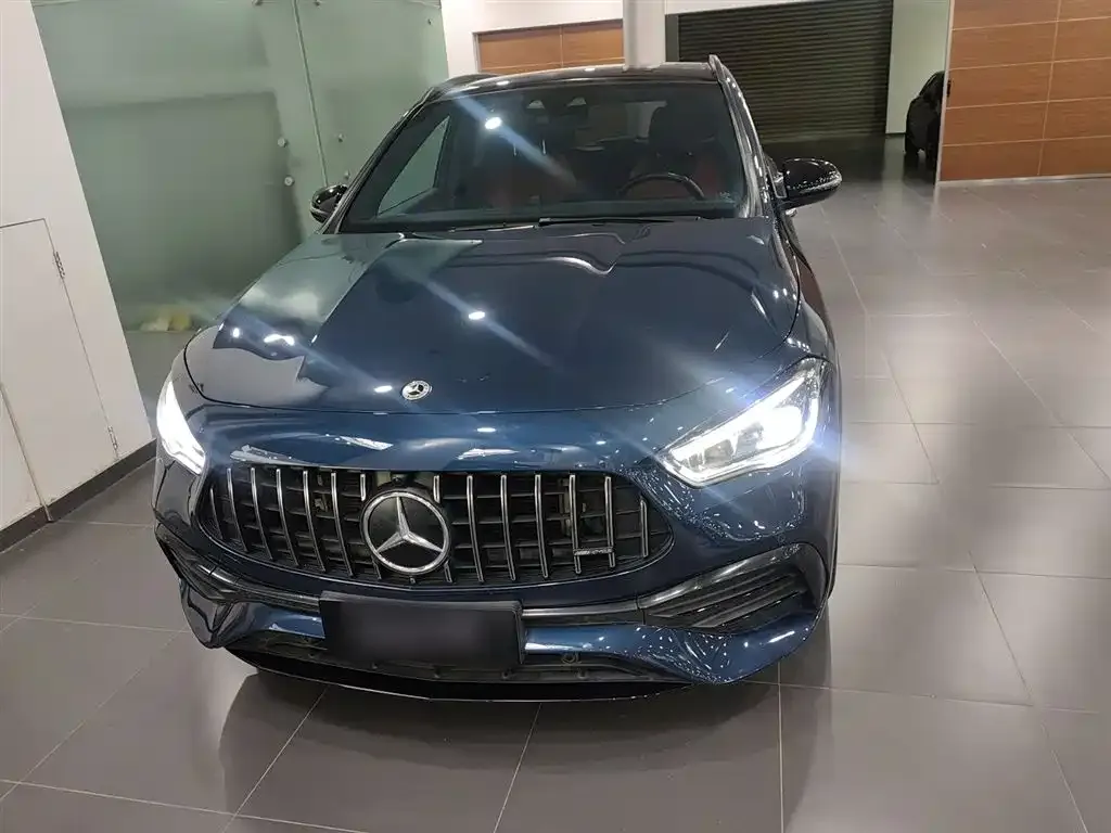 Mercedes-Benz GLA AMG — фото 9