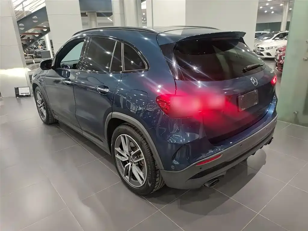 Mercedes-Benz GLA AMG — фото 6